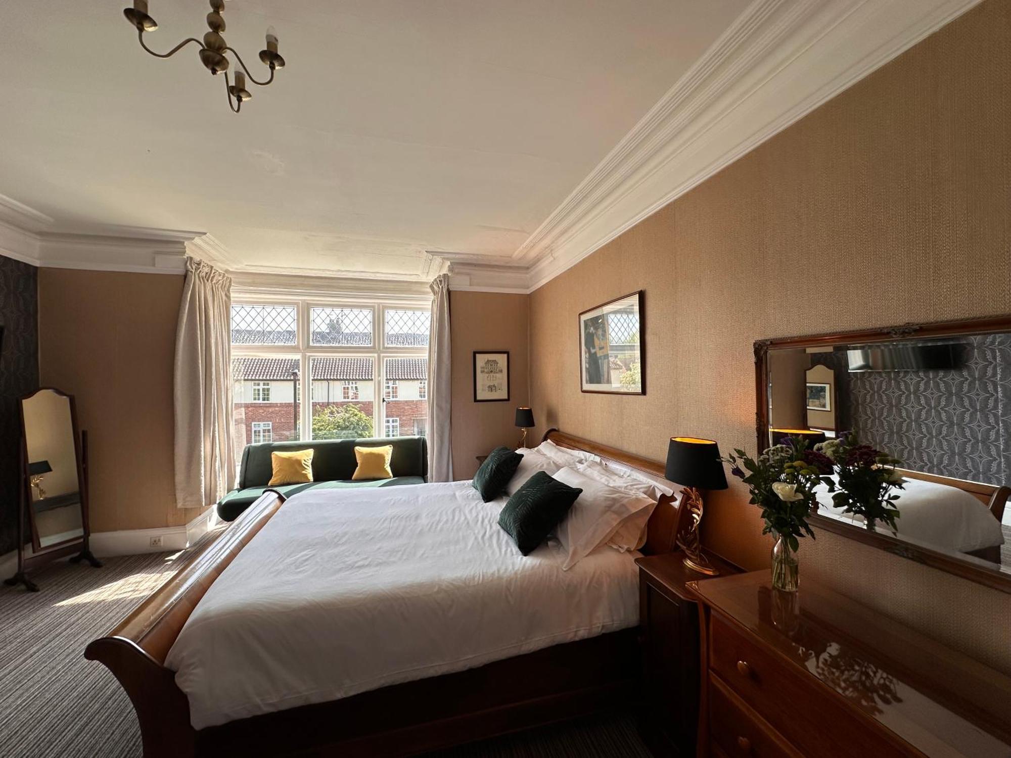 Georges Place York Zewnętrze zdjęcie